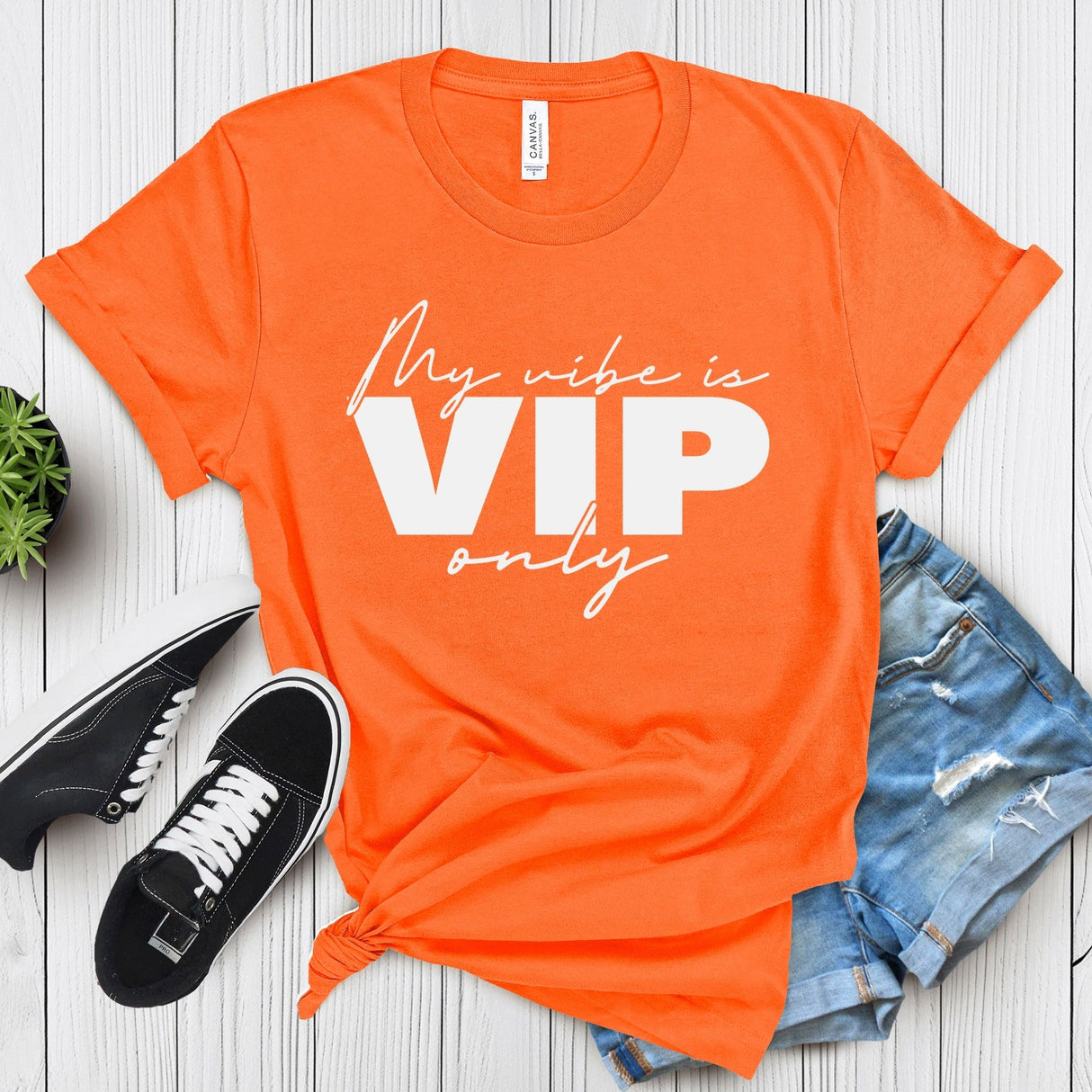 My Vibe is VIP Only – Women’s Graphic Tee