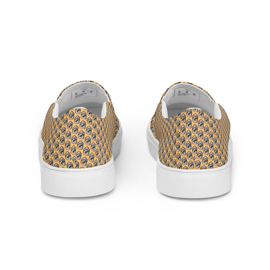 Women’s slip-on canvas shoes